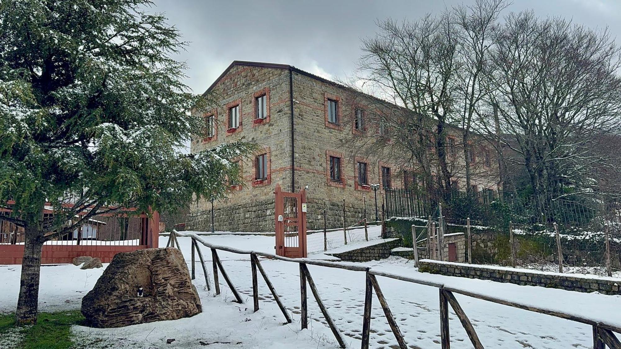 Hotel Nebris - Rifugio Del Parco San Fratello Esterno foto